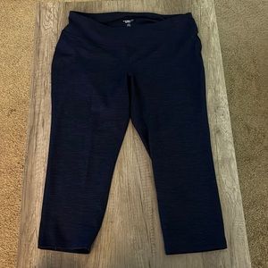 2/$10 Old Navy Active Black Stripes Workout Leggings